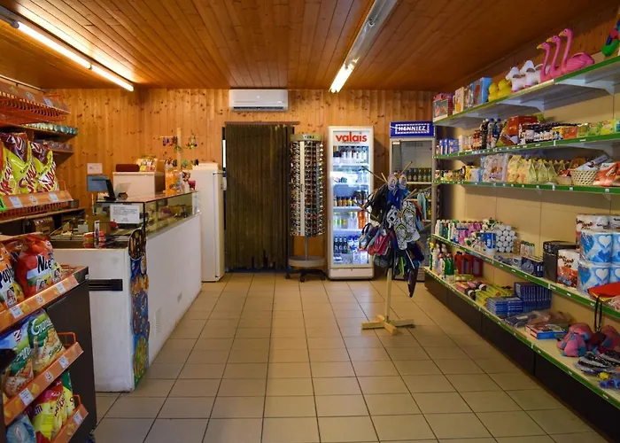 度假居 Isola Premium By Interhome Gudo